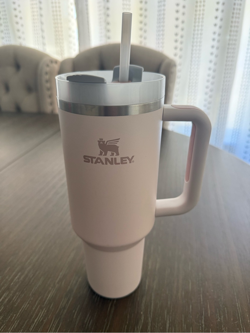 Stanley Soft Pink Quencher- 40oz